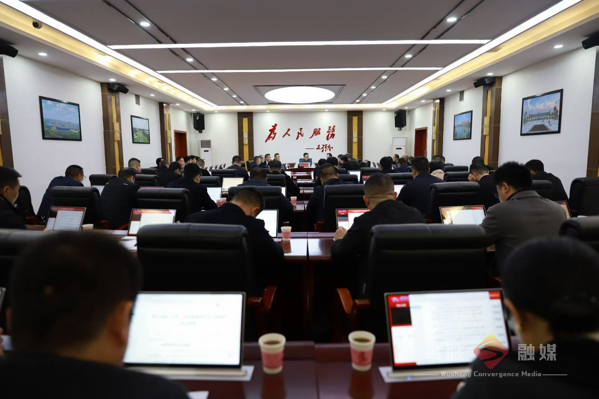 图片1 图片1