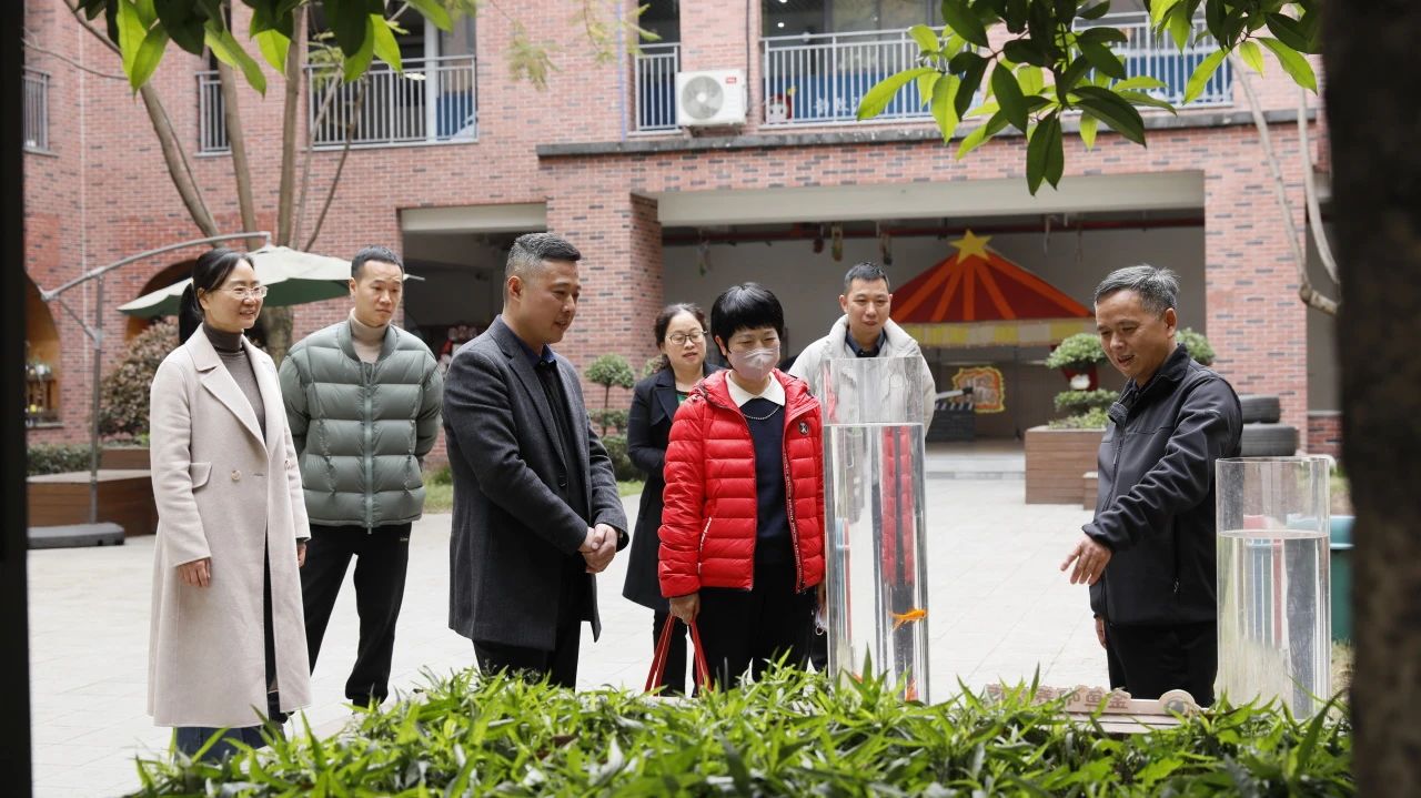 图片1 图片1