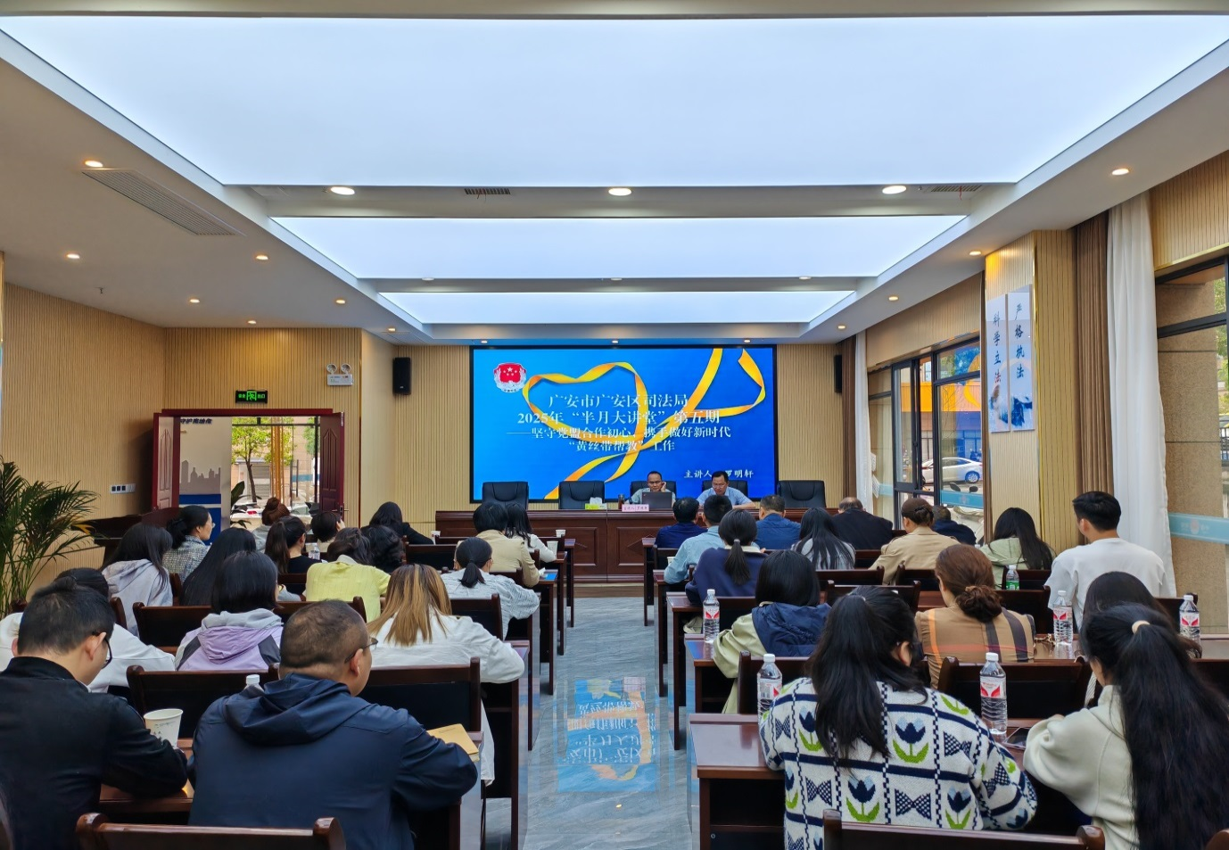 图片1 图片1